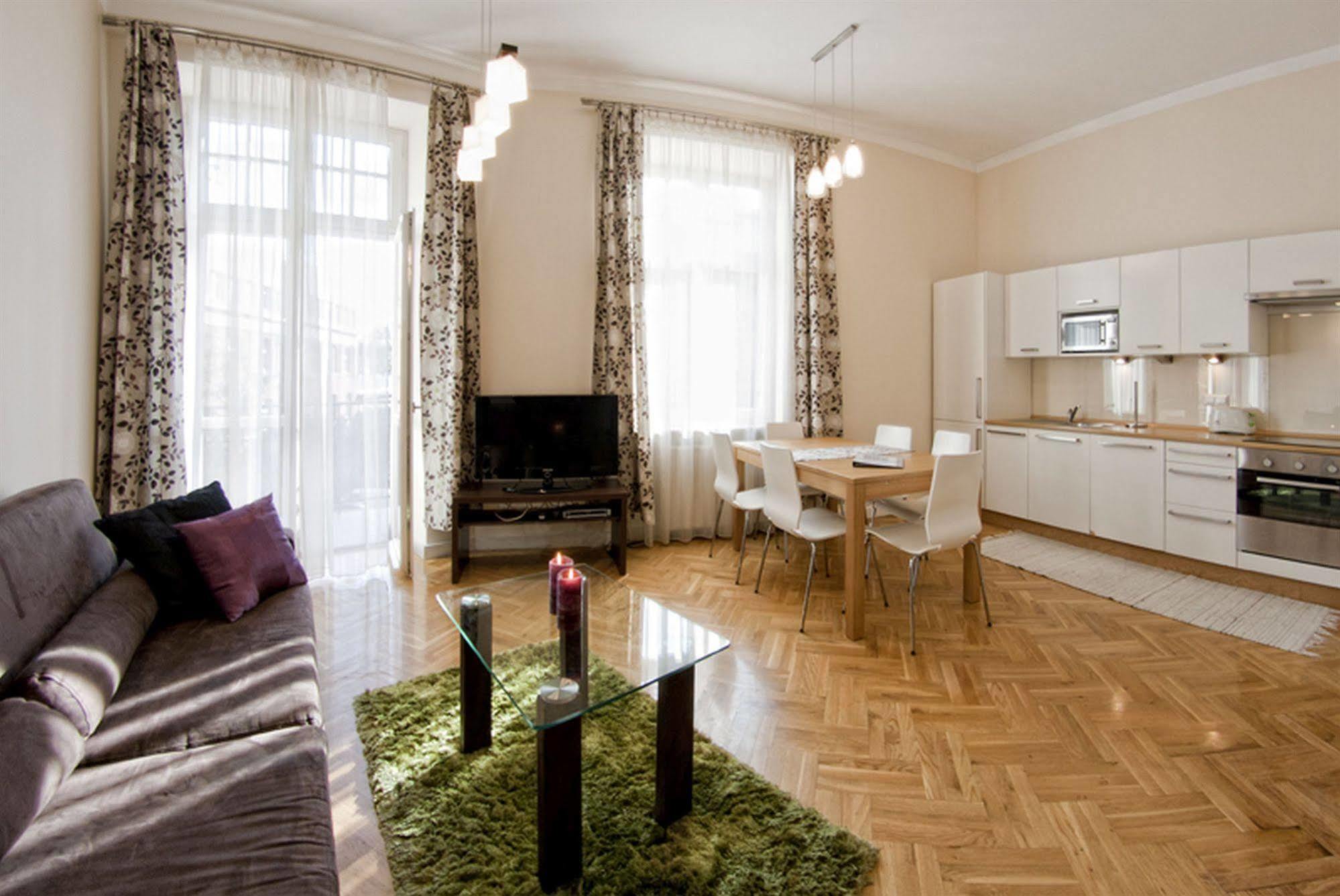 Yourplace Sm25 Apartments Cracovia Esterno foto